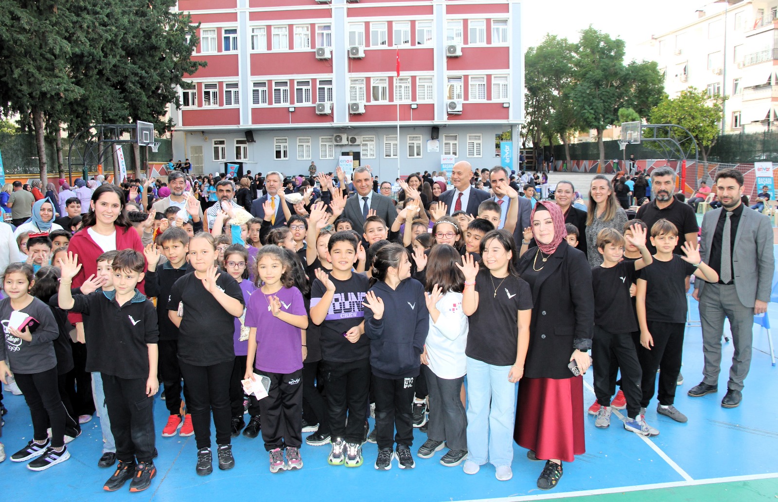 I M G 20251107 W A0019