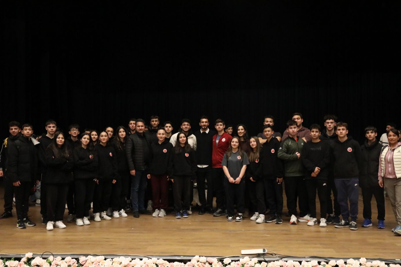 Whatsapp Image 2025 12 19 At 19.41.33 (2)