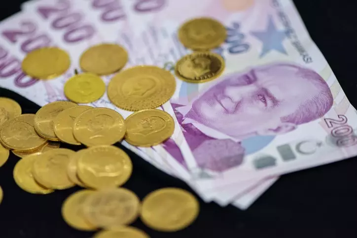 05 698Eb7D09333749B50877E70