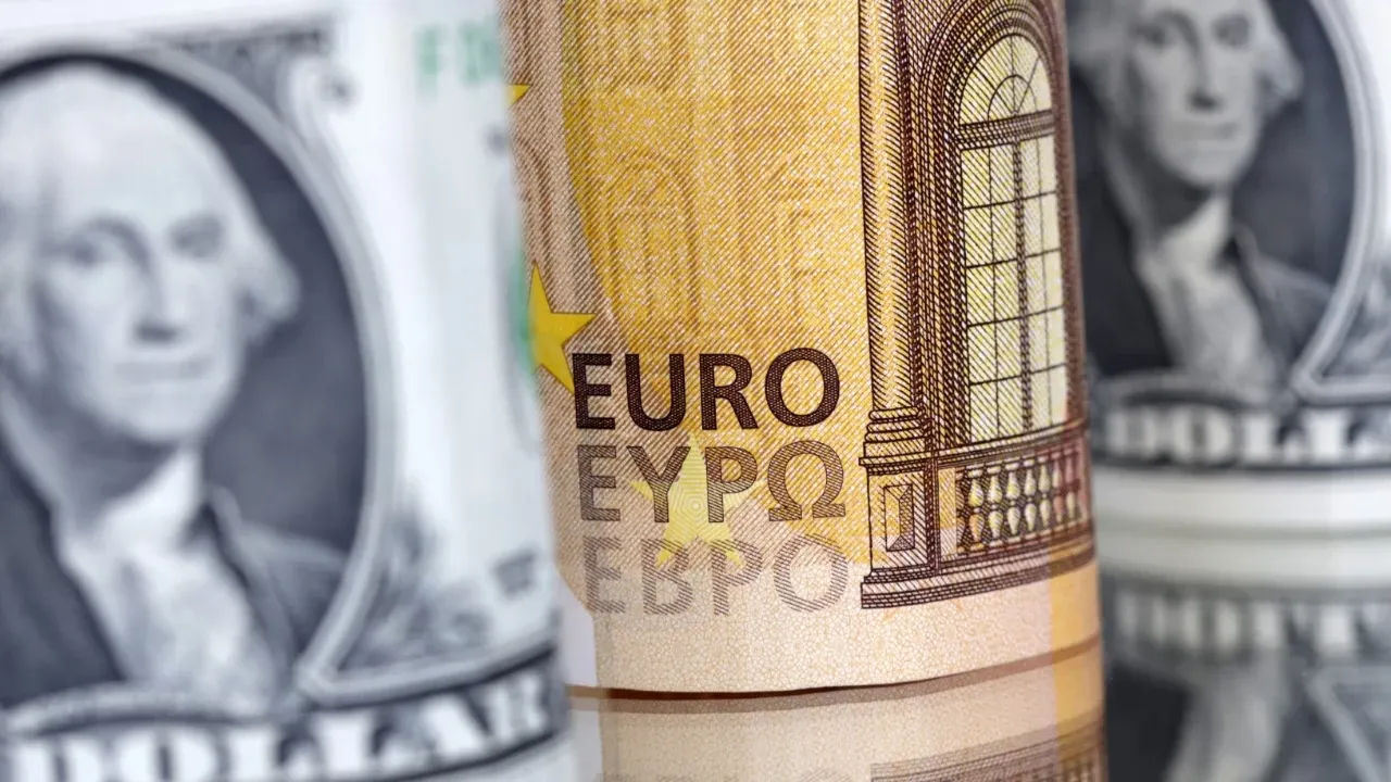 01 7 Mart 2026 Döviz Kurları Dolar Ve Euro Yatay Seyretti, Sterlin Sert Yükseldi! 4