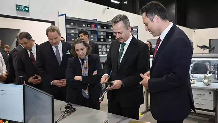 69A995968C3F68B010B66C64