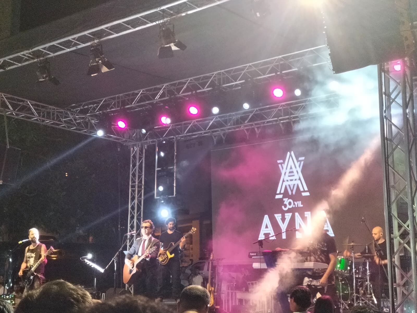 Ayna (1)-1