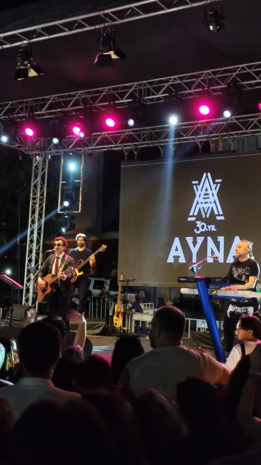 Ayna (2)-1