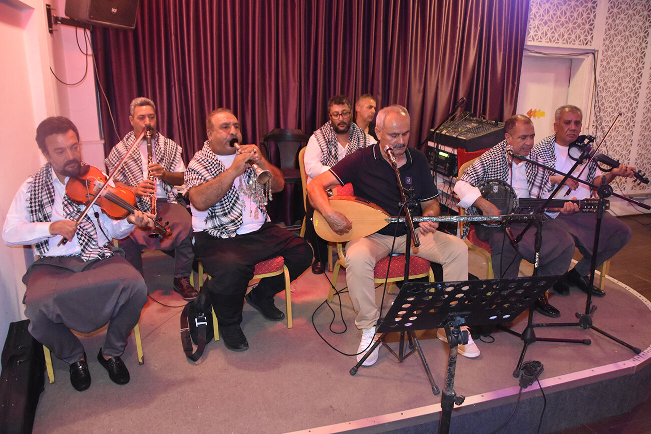 Gaziantep Restoran’da Sıra Gecesi (2)