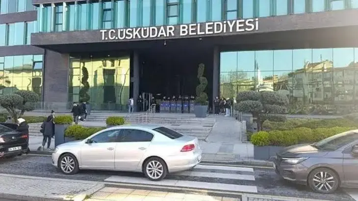 AK Parti'ye geçen Üsküdar Belediyesi meclis üyesi Hüseyin Kazan'dan açıklama