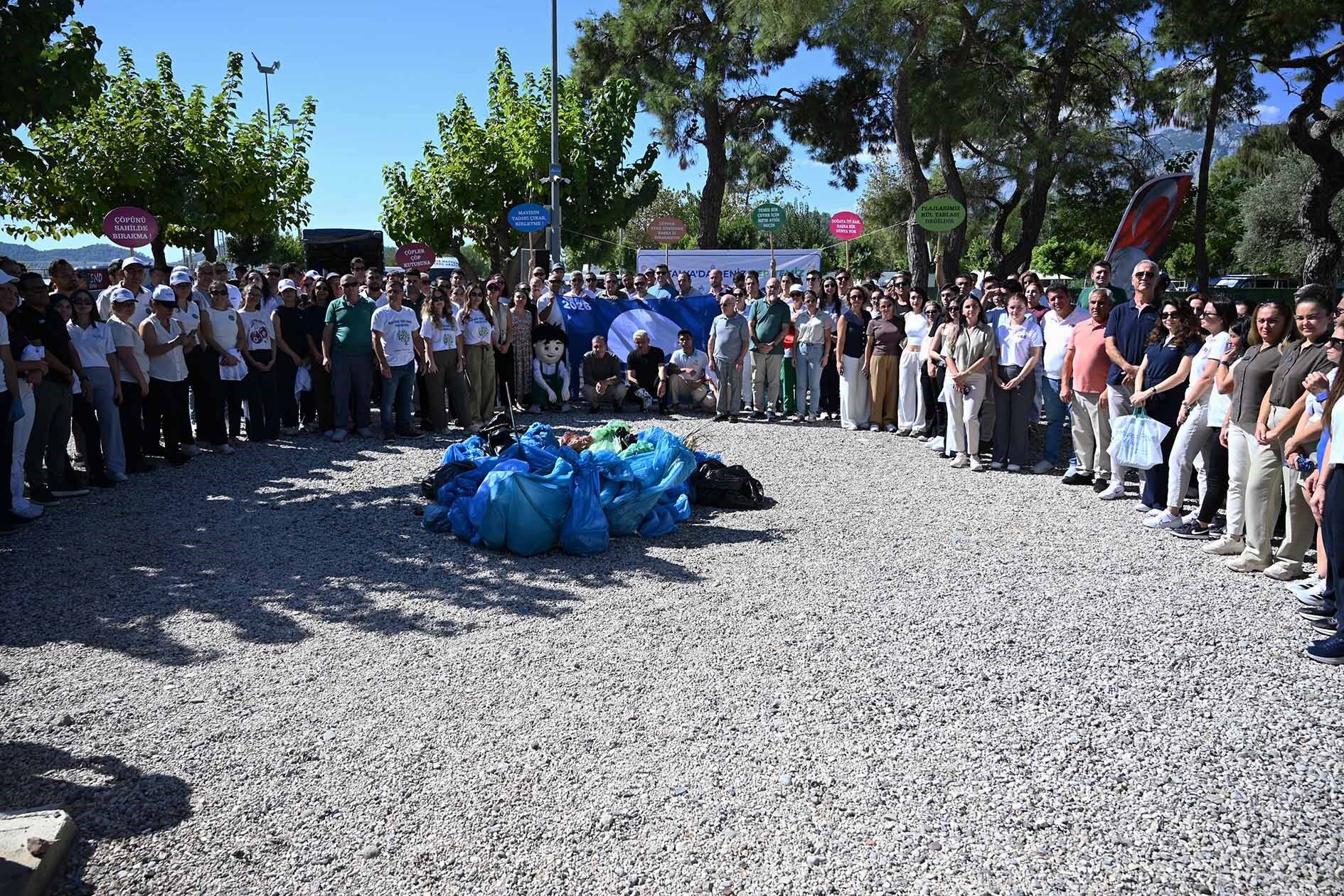 Kemer’de sahiller için temizlik seferberliği