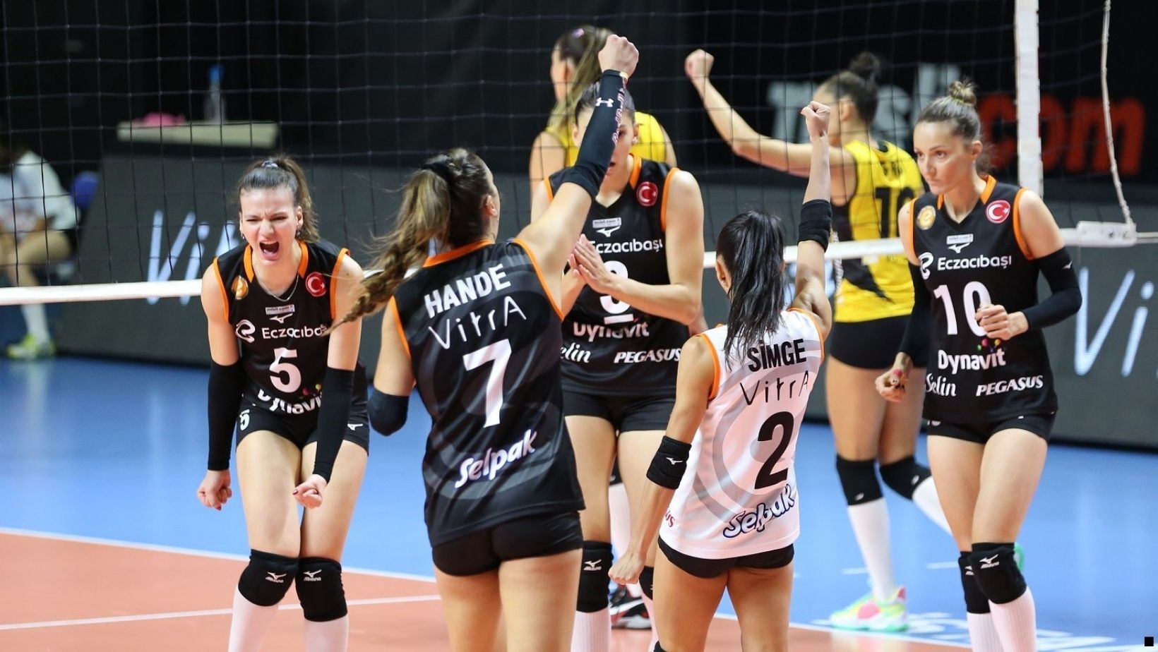 Şampiyonlar Kupası’nda VakıfBank-Eczacıbaşı finali Antalya’da oynanacak!