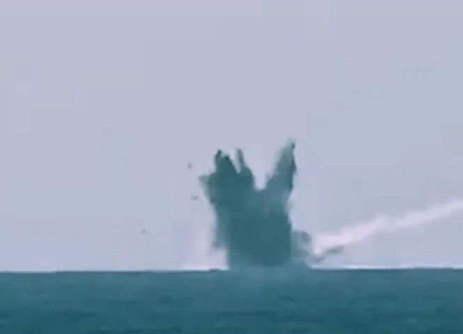 1Aw818647 02