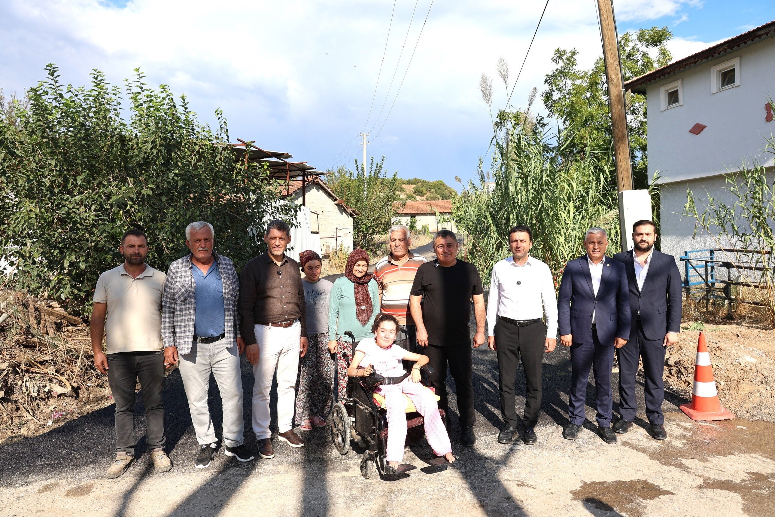 Hatice’nin dedesine giden yol asfaltlandı