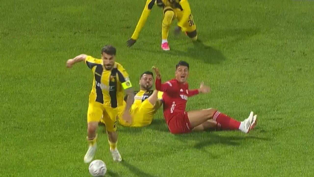 Soner Dikmen'e tekme atıp saçını çekmişti! İstanbulsporlu Aytaç Kara'nın cezası belli oldu