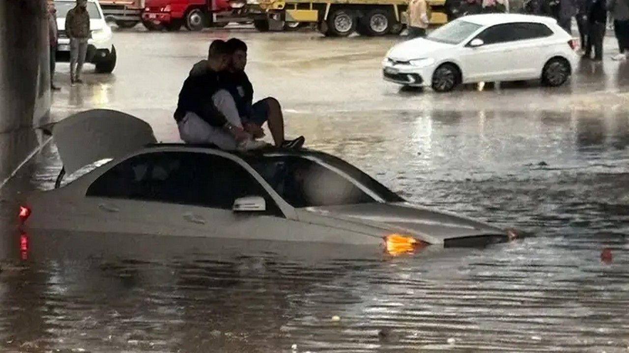 İstanbul, Kocaeli Ve Yalova’da Okullar Tatil! Antalya’da Yarın Okullar Tatil Mi, Son Durum Ne 1