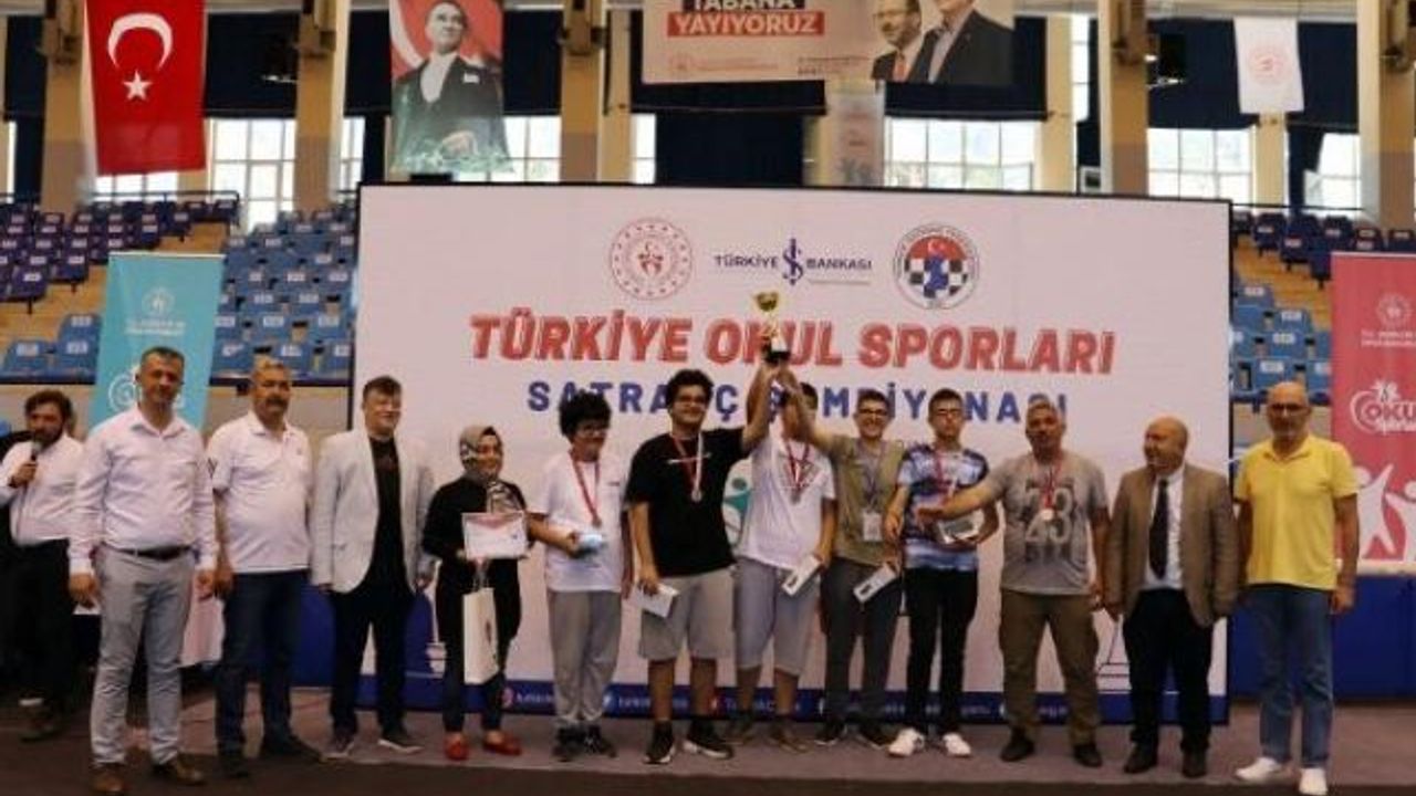 Satranca Antalya damgası 