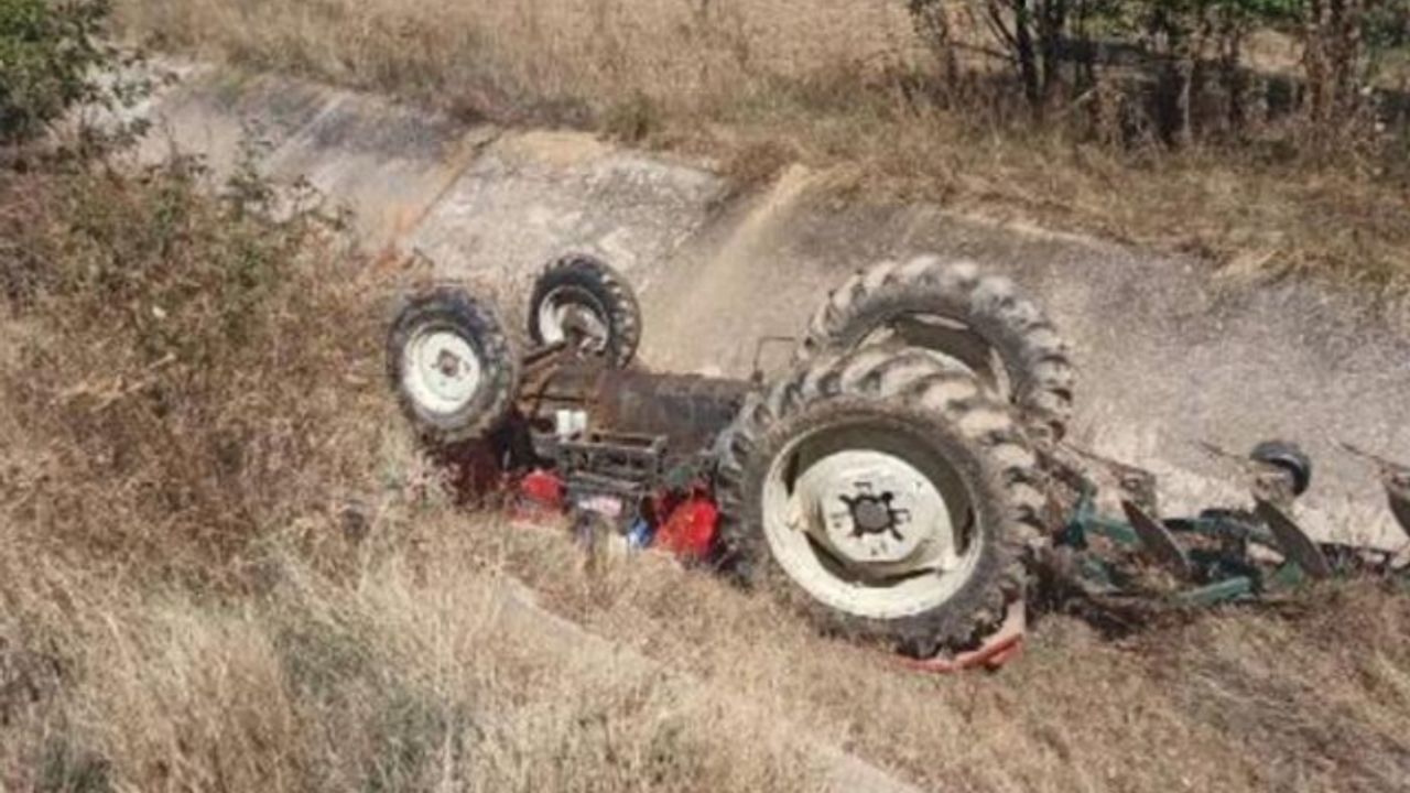 Traktör dere yatağına yuvarlandı: 1 ölü