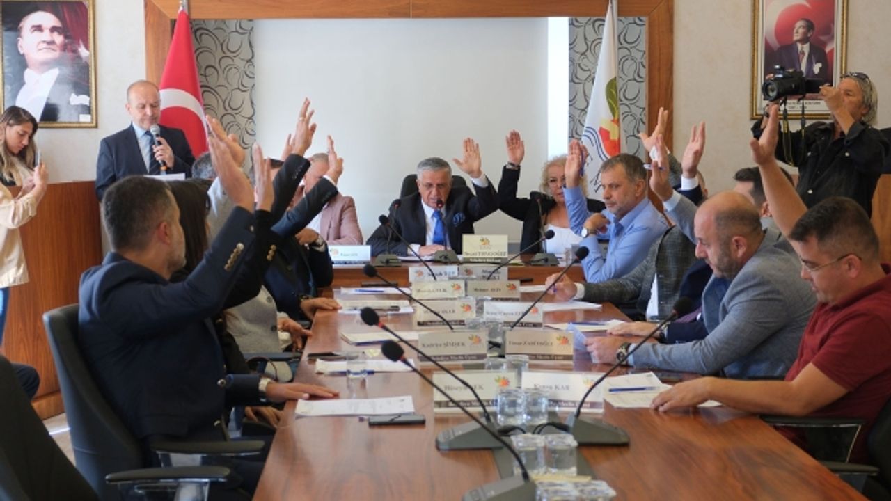 Kemer Belediyesi'nde kasım meclisi