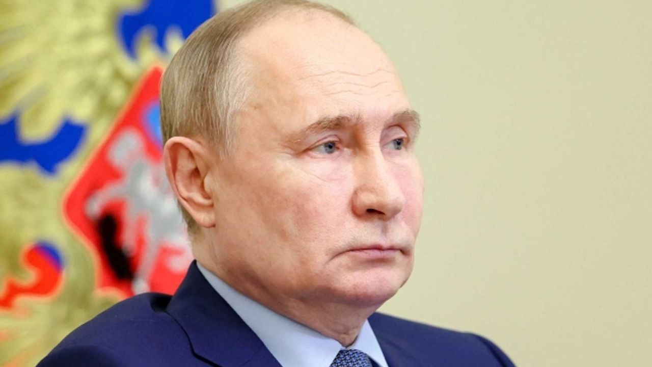 Rusya Devlet Başkanı Putin, Taliban'ı terör listesinden çıkaracak yasayı onayladı