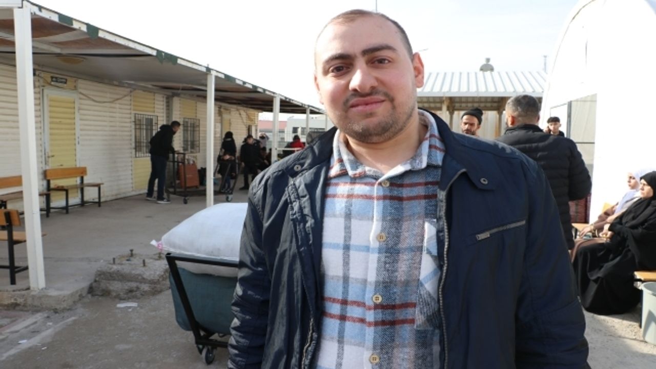 Türkiye'deki Suriyelilerin Kilis'ten ülkelerine dönüşü sürüyor