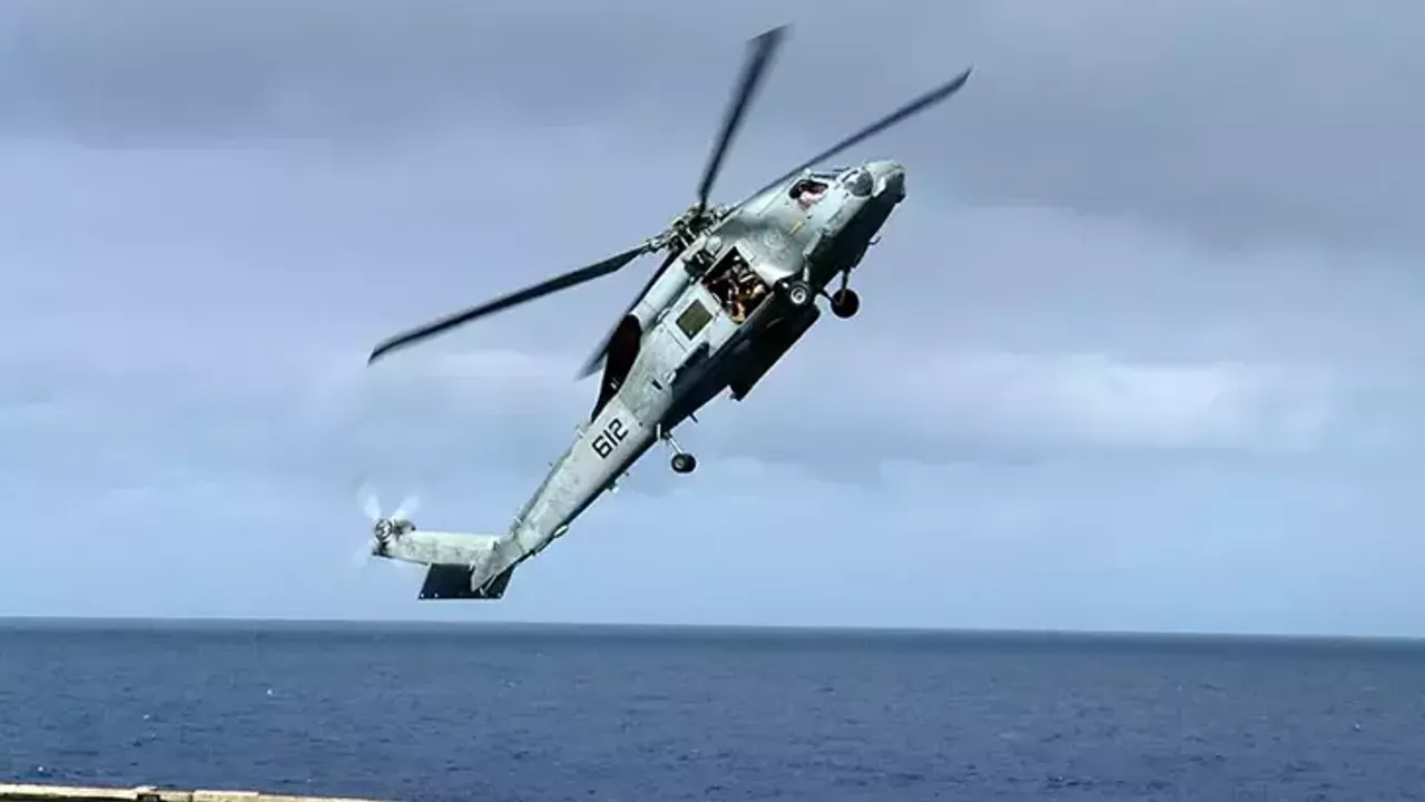 ABD helikopteri ve savaş uçağı Güney Çin Denizi’nde düştü