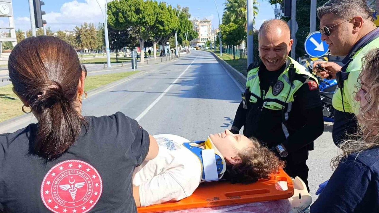 Manavgat’ta kaza sonrası duygulandıran anlar