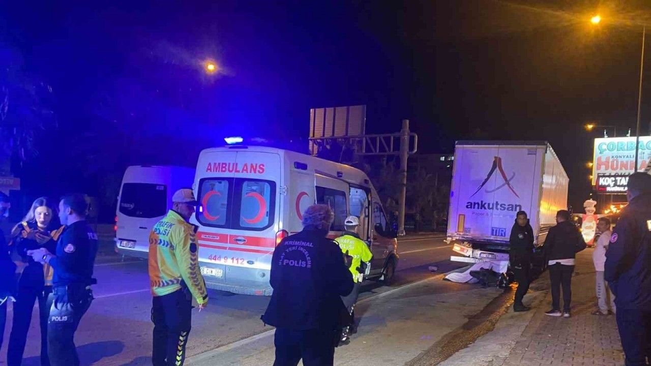 Motosikletli gencin ölüme gitme anı kamerada