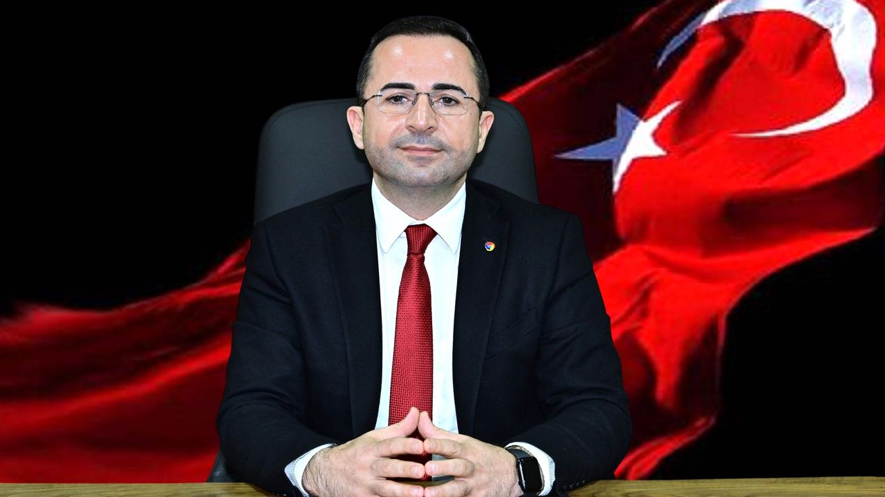 Başkan Güngör 29 Ekim'i kutladı