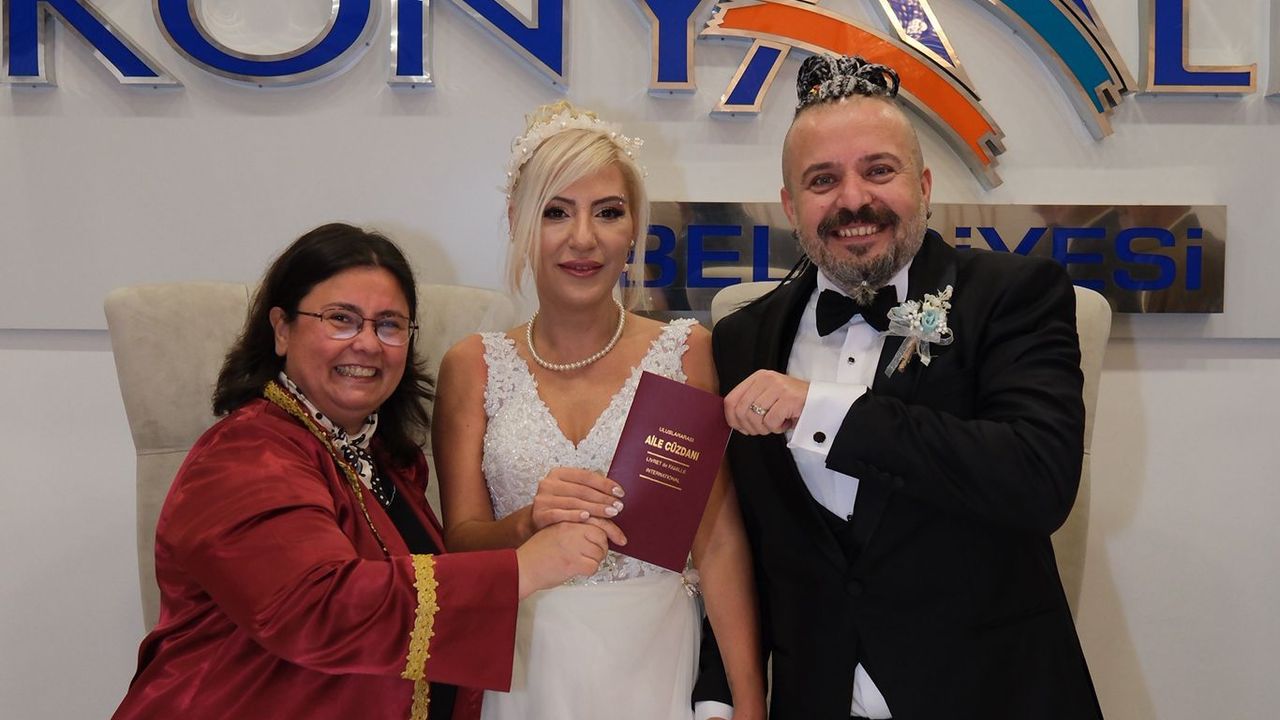 Antalya’nın sevilen sesi Sercan’ın mutlu günü