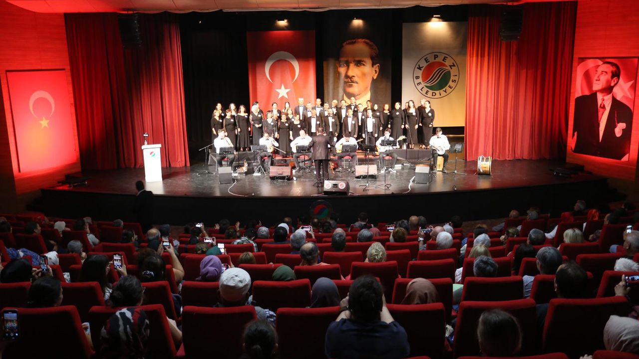 Kepez'de Cumhuriyet konseri