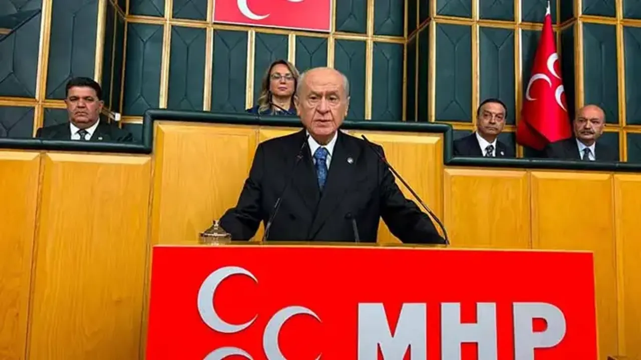 Bahçeli: Ülke gündemi, iç hesapların yükünü taşıyacak hamal 