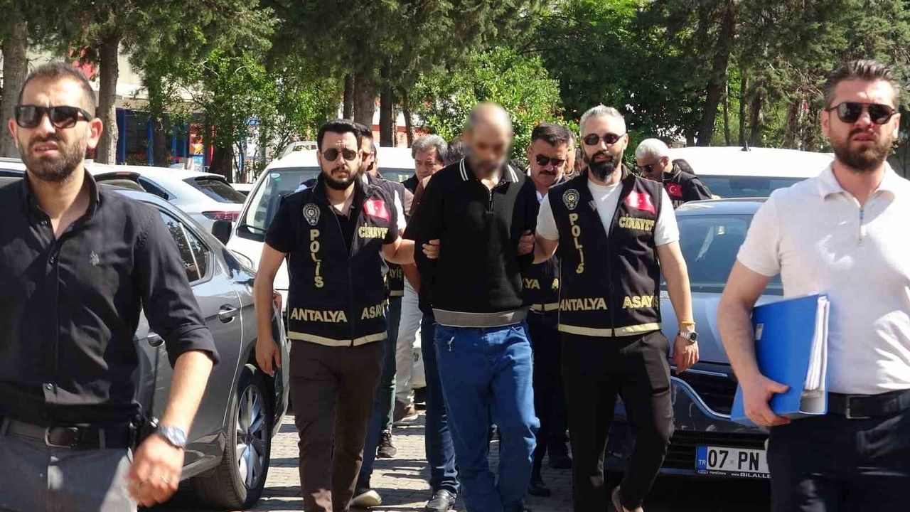 Antalya'da 12 yıl sonra aydınlanan cinayette 3 şüp