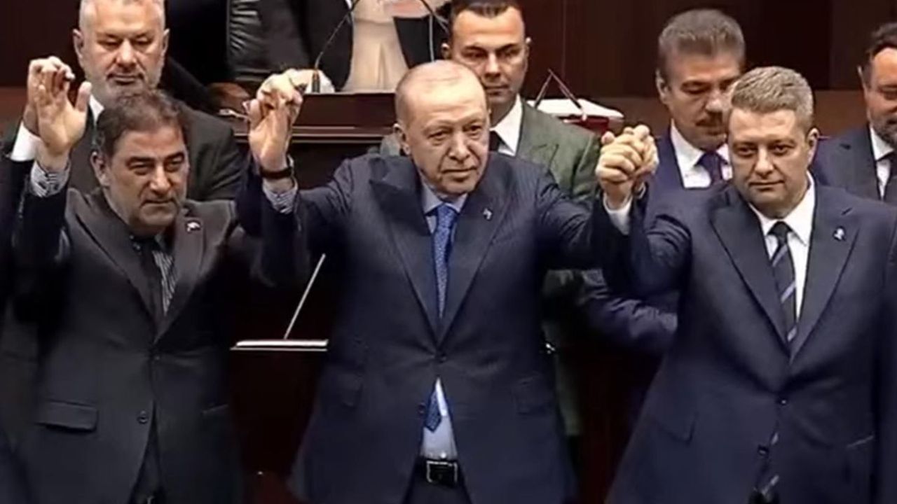 İYİ Parti’den istifa eden Ersin Beyaz, AK Parti’ye katıldı
