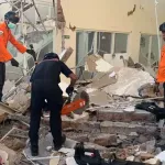 Endonezya'da 7.7 büyüklüğünde deprem: Can kaybı 38'e yükseldi