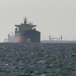 Umman açıklarında petrol tankeri vuruldu