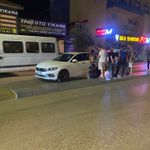 Aniden yola fırlayan çocuk ölümden döndü