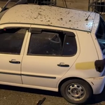 Otoparktaki araçların üzerine insansız hava aracı düştü