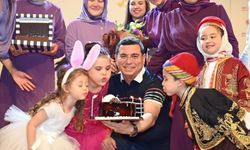 Miniklerin mezuniyet sevinci