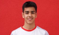 Ege İzmirli'ye milli davet