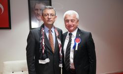 Özel’e Finike’yi anlattı 