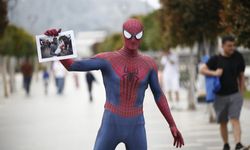 Gazzeli çocuklar için sokağa çıktı
