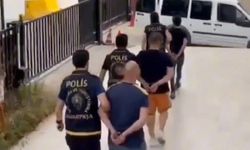 Banka müdürünün aracına tehdit mesajı  