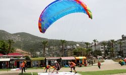 Sporcular gökyüzünde yarıştı