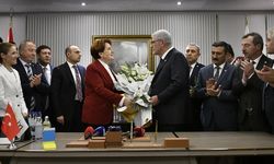 İyi Partide devir teslim töreni