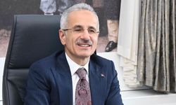 Bakan Uraloğlu: 1,5 yılda 6 milyon metreküp deniz dibi taraması yapıldı