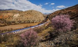 Turizmin yeni rotası: Turistik Tatvan Treni yola çıkıyor