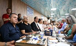 Başkan Böcek oruç lokmasına katıldı 