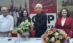 CHP’de Bayrak bayrağı devraldı 