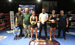Kick Boks heyecanı Kemer'de yaşandı