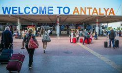 Antalya'ya gelen turist sayısı 9 milyonu aştı