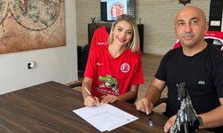 Güzellik Kraliçesi Antalyaspor’da 