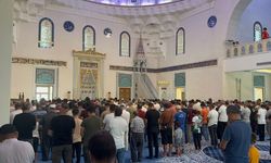 Heniyye için gıyabi cenaze namazı kılındı