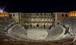 Açılış konseri Aspendos Antik Tiyatrosu'nda