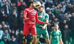İlk iç saha maçı boş tribünlere oynanacak 